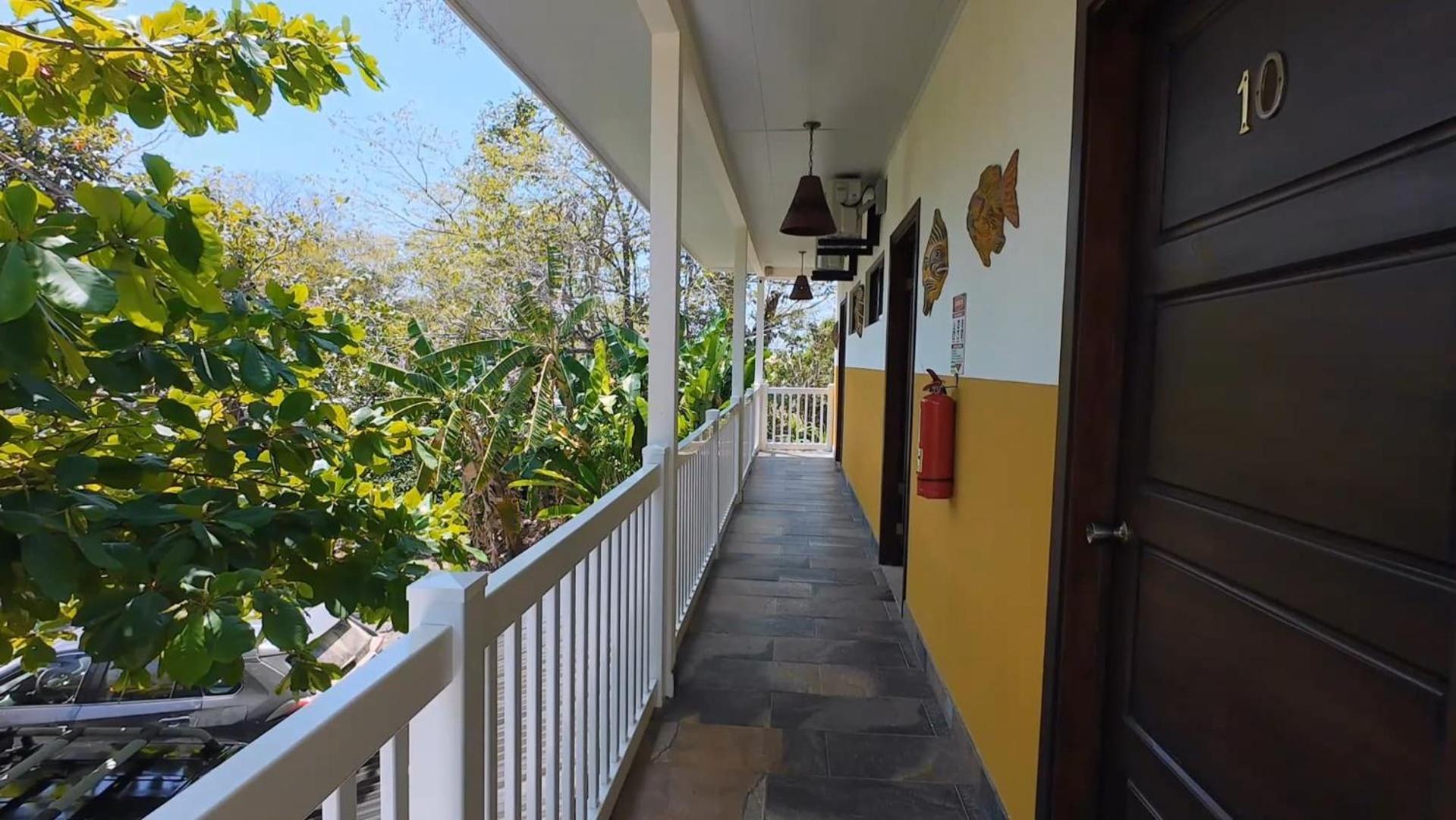 Cabinas El Colibri Puerto Carrillo Dış mekan fotoğraf